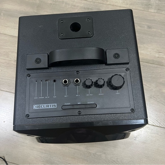 CURTIS Mini Bluetooth Speaker Black Square Bluetooth Speaker Home Electronics - Picture 2 of 5